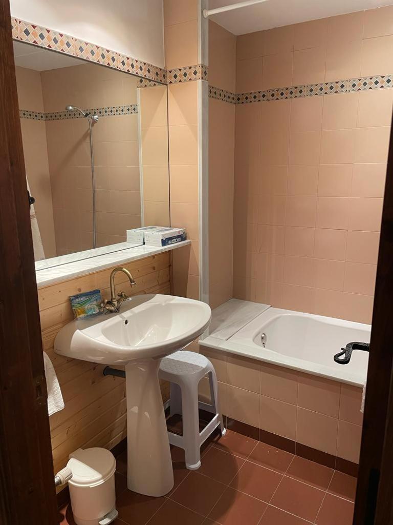 Bonito Apartamento Incles By Renttarter エクステリア 写真